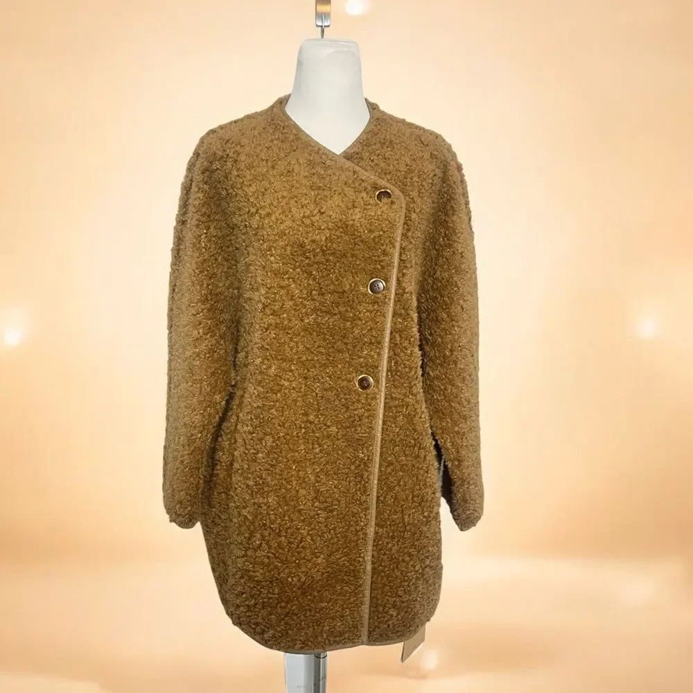 Leather and Sherpa Reversible coat NEW Size Medium